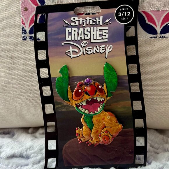 NWT Stitch Crashes Disney 2021 Collectible Pins - Picture 4 of 13